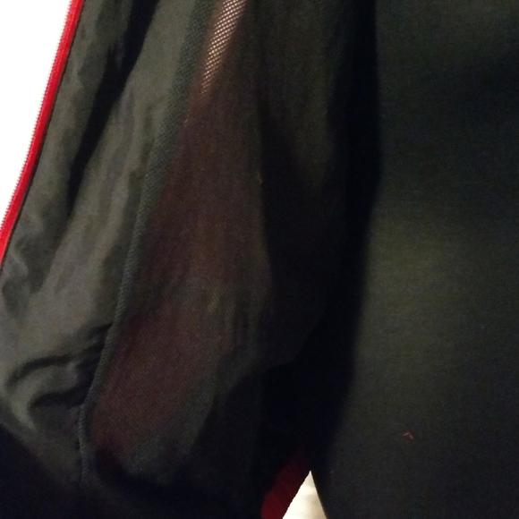 Nike Storm-Fit Windbreaker - Picture 5 of 6
